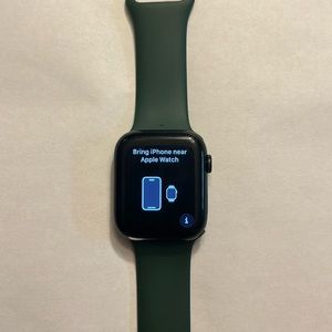 Apple Watch Series 7 45mm Aluminum with LTE connectivity.